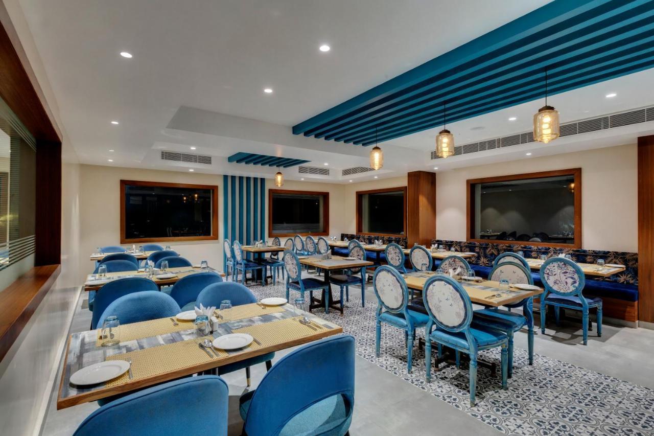 The Fern Residency Hubballi Esterno foto